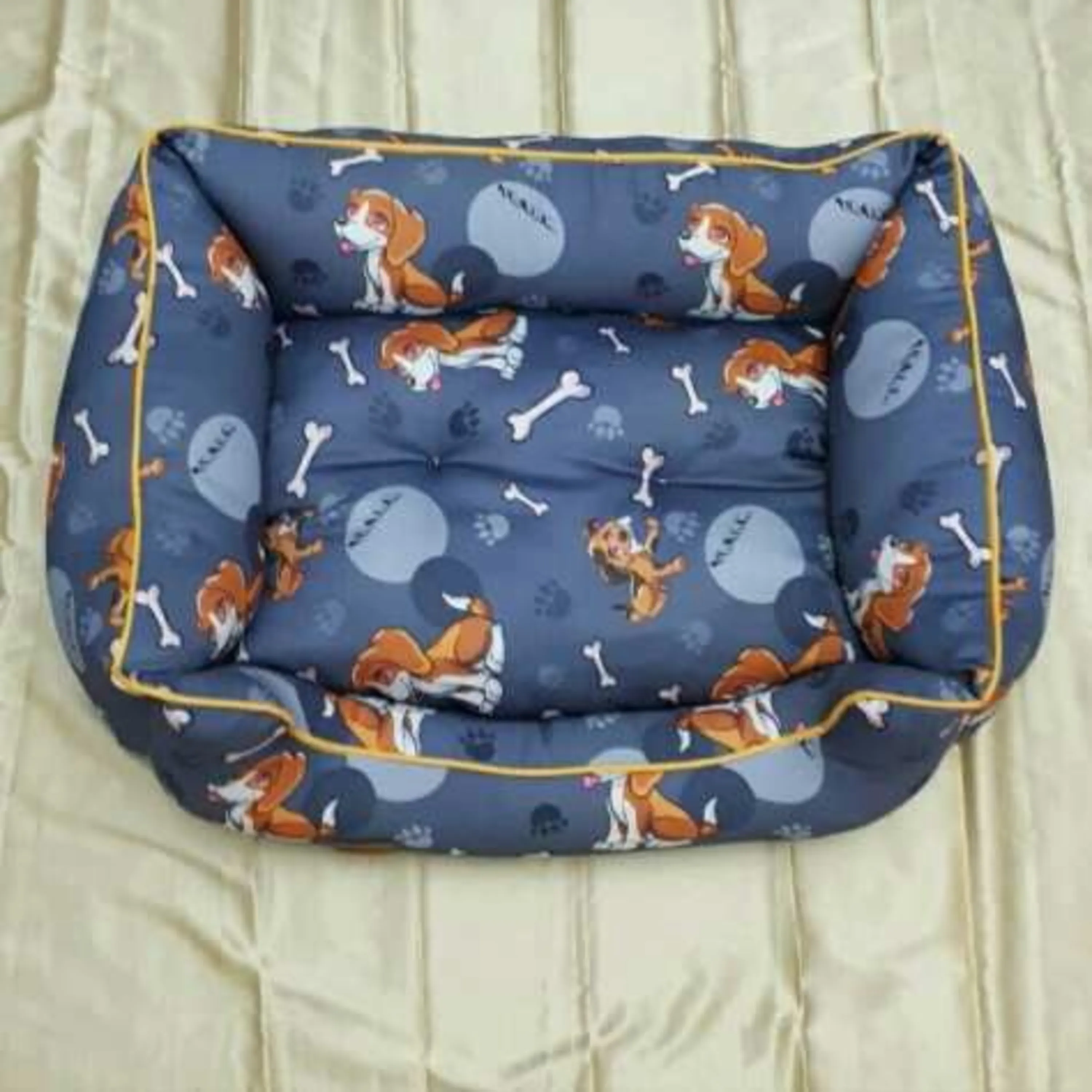 تشک چهار گوش سگ و گربه تینا پت تشک چهار گوش سگ و گربه تینا پت